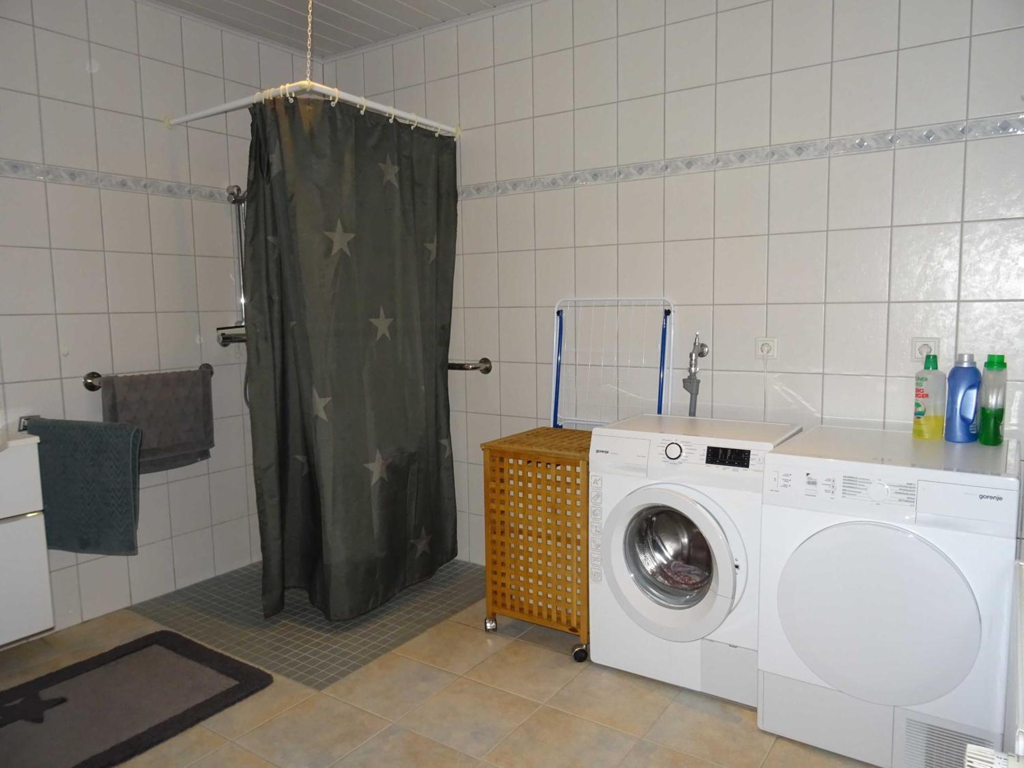 Nord-Ostsee-Nest - Fewo Mit Sonnenterrasse Und Wallbox Tarp Exterior photo